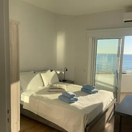 Alex 34 Larnaca