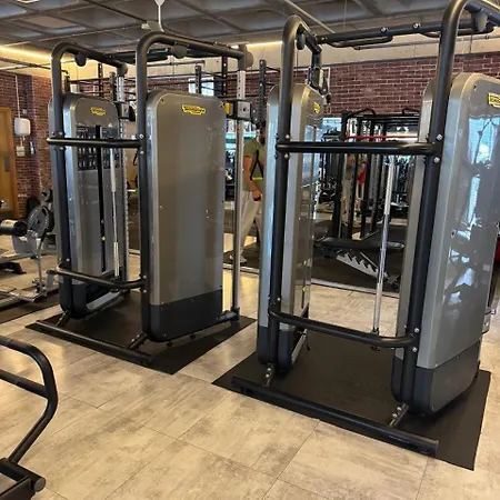 Апартаменти Alex 34 Ларнака