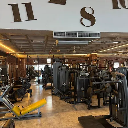 Апартаменти Alex 34 Ларнака