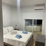 Apartament Alex 34 *
