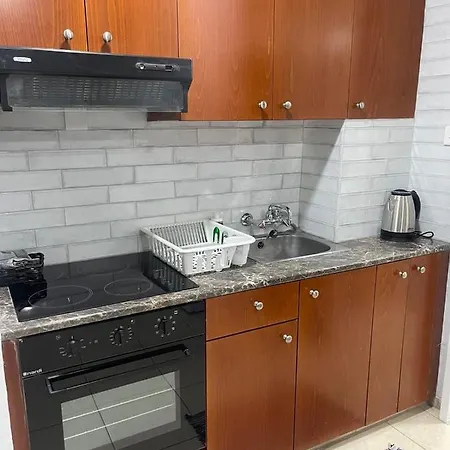 Alex 34 라르나카