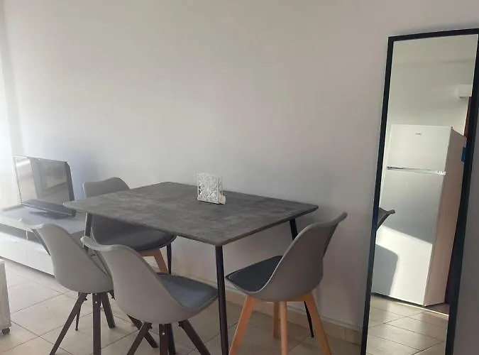 Alex 34 Apartman Lárnaka